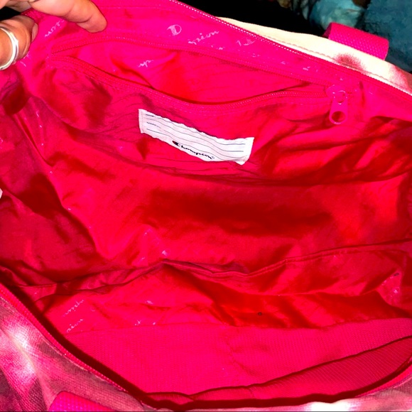 CHAMPION DUFFLE BAG - Picture 12 of 15